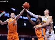 包含足总杯最新形势：莱比锡高居榜首，广厦男篮强势追赶，冠军归属成迷的词条